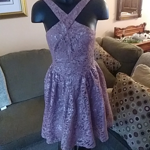 Moda International Dresses & Skirts - Moda International Mauve Lace Dress